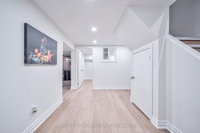  04 - 2075 Warden Ave  Toronto, M1T 3R1 | Image 23