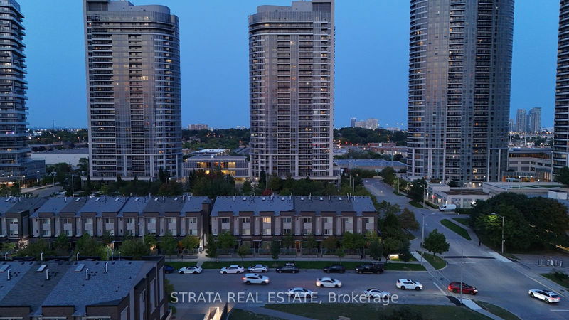 home for lease on 43-Rm 1-330 Village Green Square