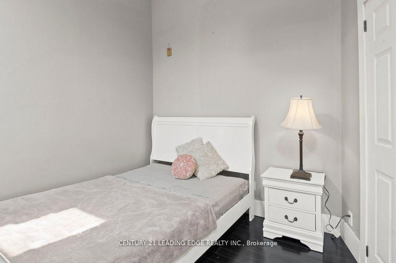 25 Eastwood Ave  Toronto, M1N 3G9 | Image 21