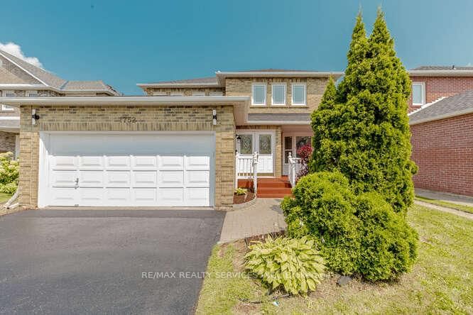 1752 Broadoak Cres  Pickering, L1V 4S2 | Image 2