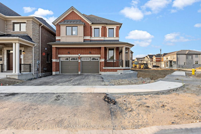 1467 Mockingbird Sq  Pickering, L0H 1J0 | Image 4