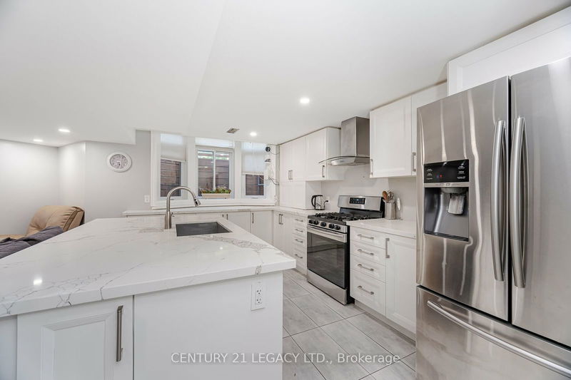 8 Kirkham Dr  Ajax, L1S 5K5 | Image 37