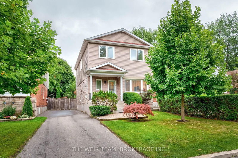 141 harewood Ave  Toronto, M1M 2R8 | Image 5