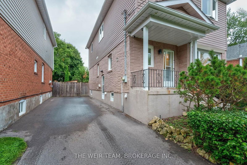 141 harewood Ave  Toronto, M1M 2R8 | Image 6