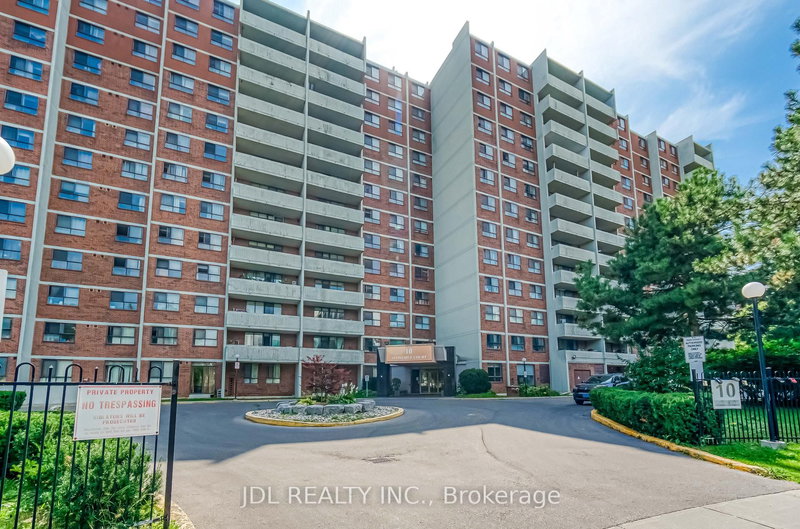 1009 - 10 Stonehill Crt, Toronto, M1W 2X8 | Image 2