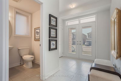 144 Mcphail Ave, Clarington - Bowmanville image-0-3