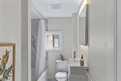 477 Montrave Avenue — photo 6