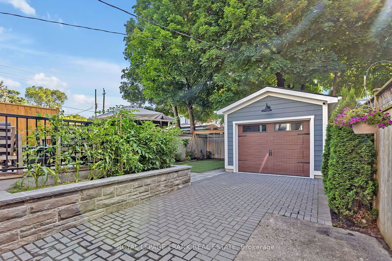 141 Dunington Dr  Toronto, M1N 3E5 | Image 39