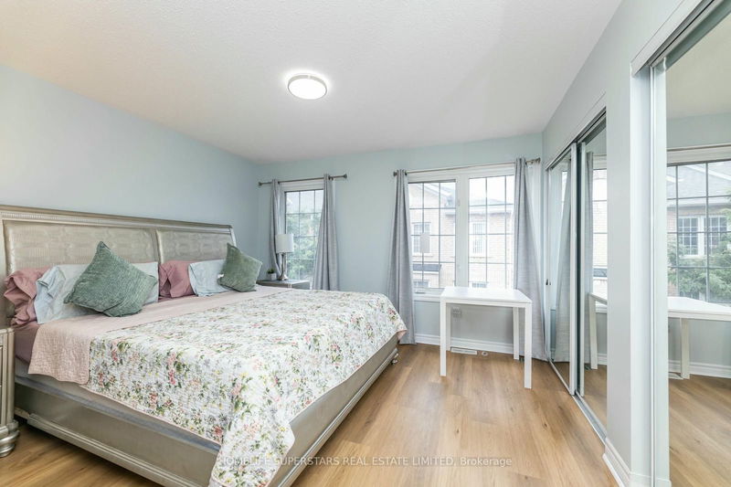 2 Strangford Lane  Toronto, M1L 0E4 | Image 27