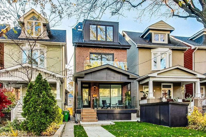 home for lease on Unit 2-32 Galt Avenue