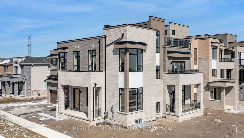 home for lease on 3 Clipper Lane