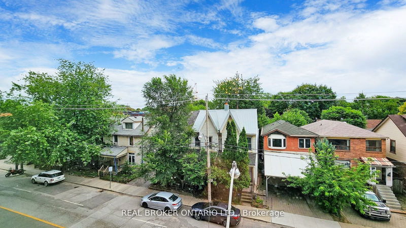  303 - 90 Broadview Ave  Toronto, M4M 0A7 | Image 14