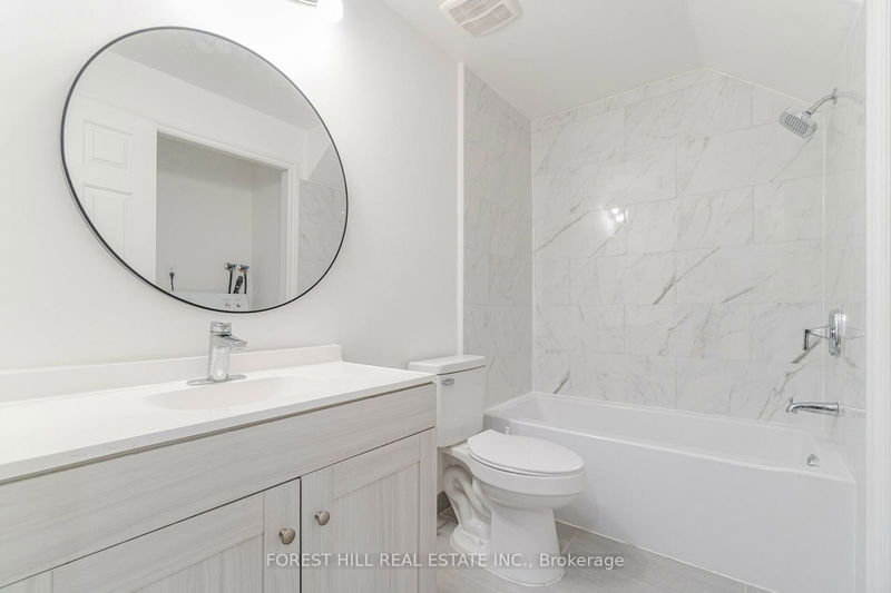 59 Columbine Ave  Toronto, M4L 1P6 | Image 38