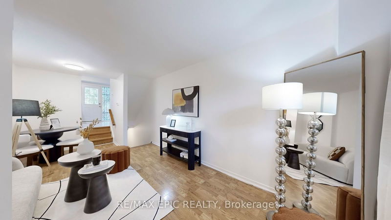  100 - 275 Broadview Ave  Toronto, M4M 3H5 | Image 6