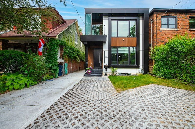 978 Carlaw Ave  Toronto, M4K 3M1 | Image 4