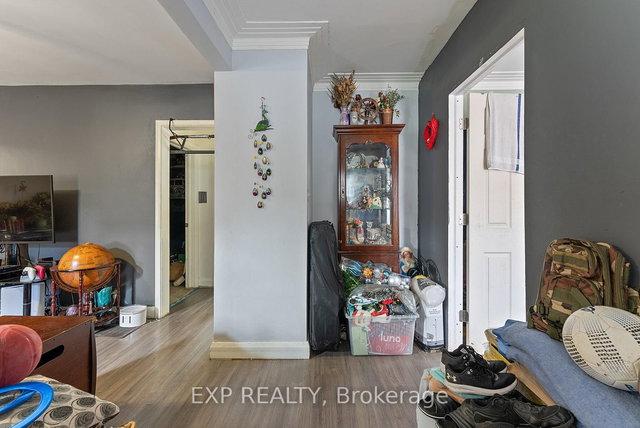 14 Fairwood Crescent