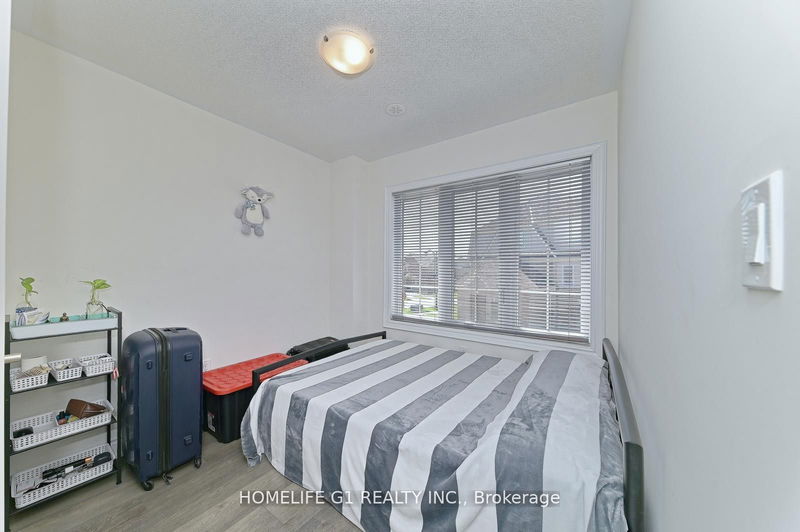  14 - 2607 Magdalen Path W Oshawa, L1L 0R6 | Image 17