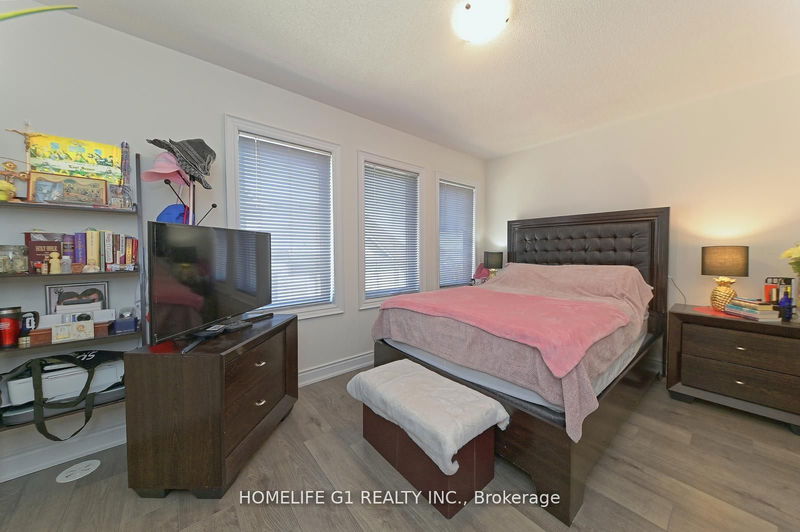  14 - 2607 Magdalen Path W Oshawa, L1L 0R6 | Image 24