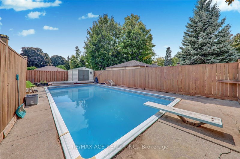 3 Copping Rd  Toronto, M1G 3J7 | Image 32