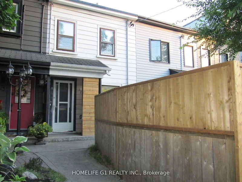 23 Myrtle Ave  Toronto, M4M 2A3 | Image 2