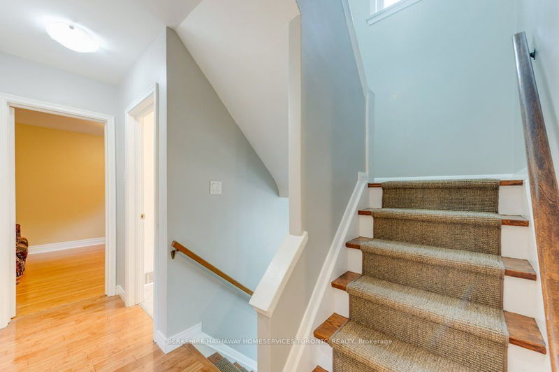 26 Hopecrest Cres  Toronto, M1K 2K4 | Image 16