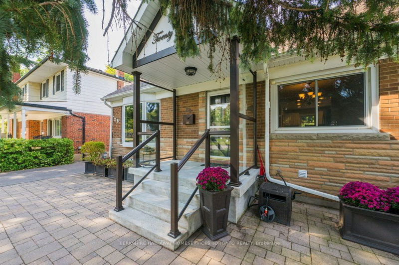 26 Hopecrest Cres  Toronto, M1K 2K4 | Image 2