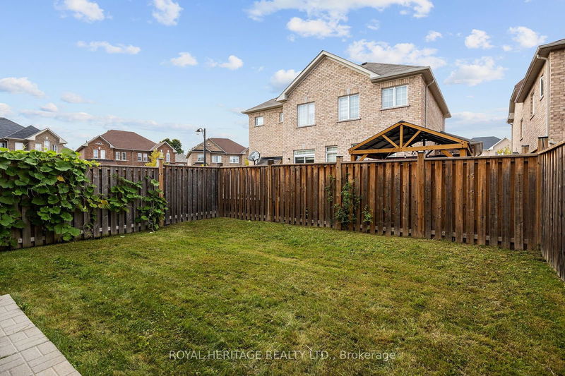 1558 Winville Rd  Pickering, L1X 0C6 | Image 38