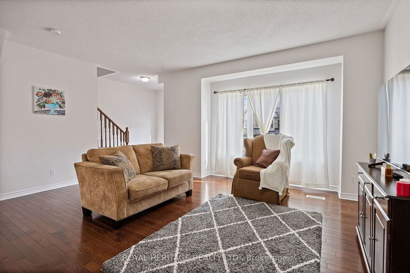 1558 Winville Rd  Pickering, L1X 0C6 | Image 7