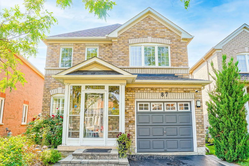 home for lease on 87 Glacier Crescent