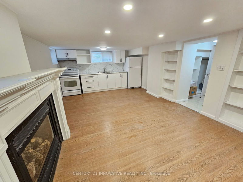 home for lease on B1-240 Martins Street