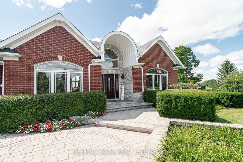 45 Coates Rd W Oshawa, L1H 7K4 | Image 3