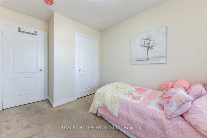 1519 Spinnaker Mews  Pickering, L1X 0C8 | Image 29