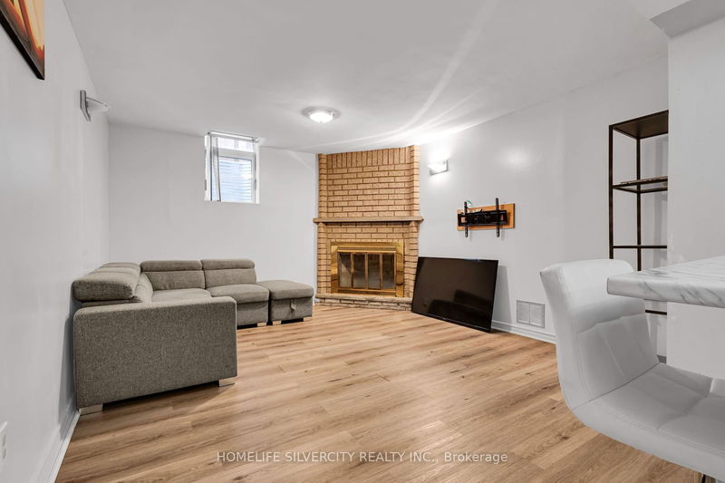 594 Sewells Rd  Toronto, M1B 5L7 | Image 30