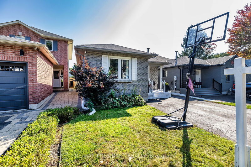 146 Sandringham Dr  Clarington, L1E 2G6 | Image 2