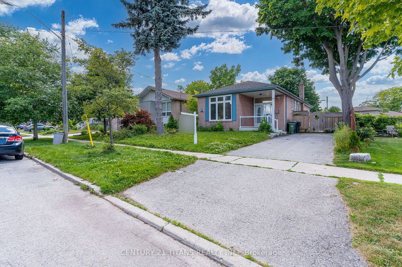 home for sale on 48 Rowallan Drive