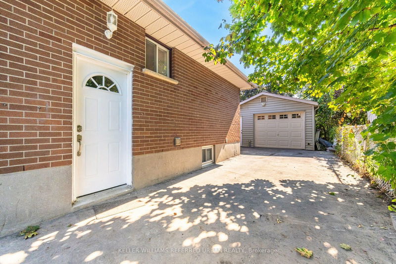 351 Sharon Ave  Oshawa, L1H 3S9 | Image 22