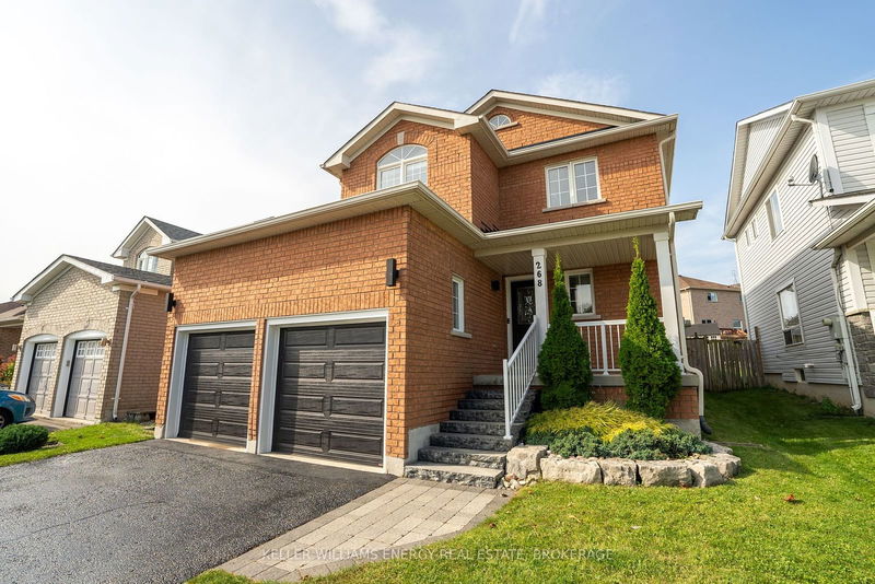 268 Scottsdale Dr  Clarington, L1C 5L1 | Image 1