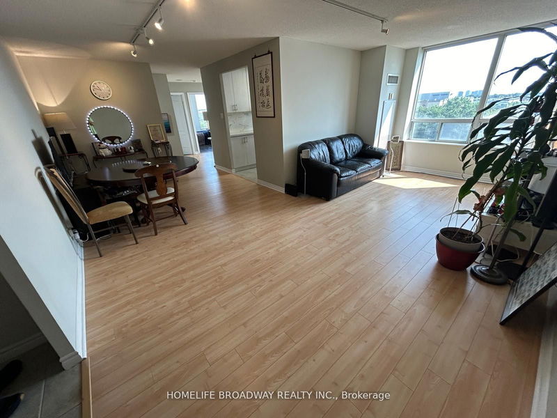 home for sale on 710-1883 Mcnicoll Avenue