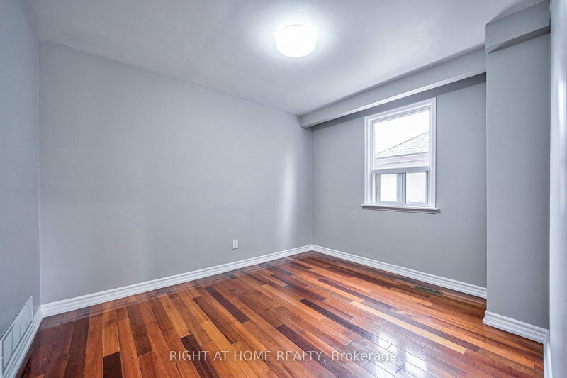 3 Moira Ave  Toronto, M1K 1B5 | Image 9