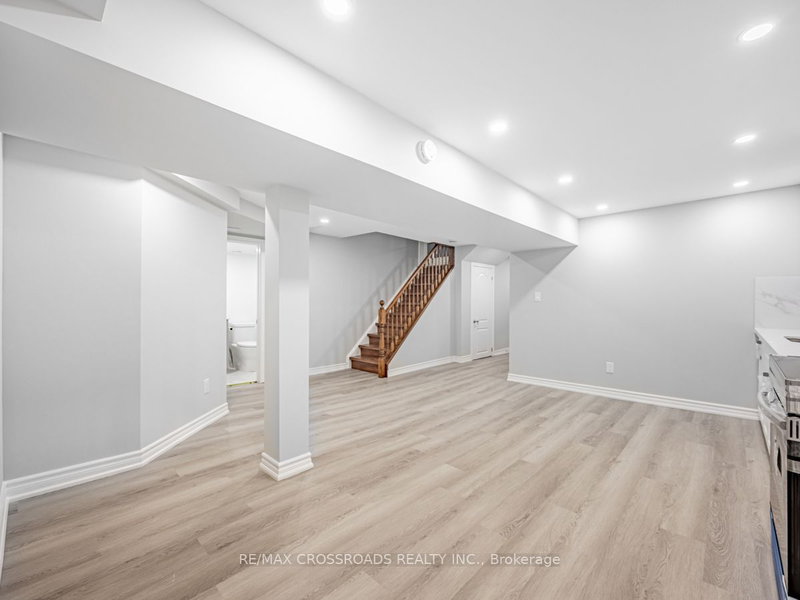 59 Bonnydon Cres, Toronto, M1B 5X2 | Image 2