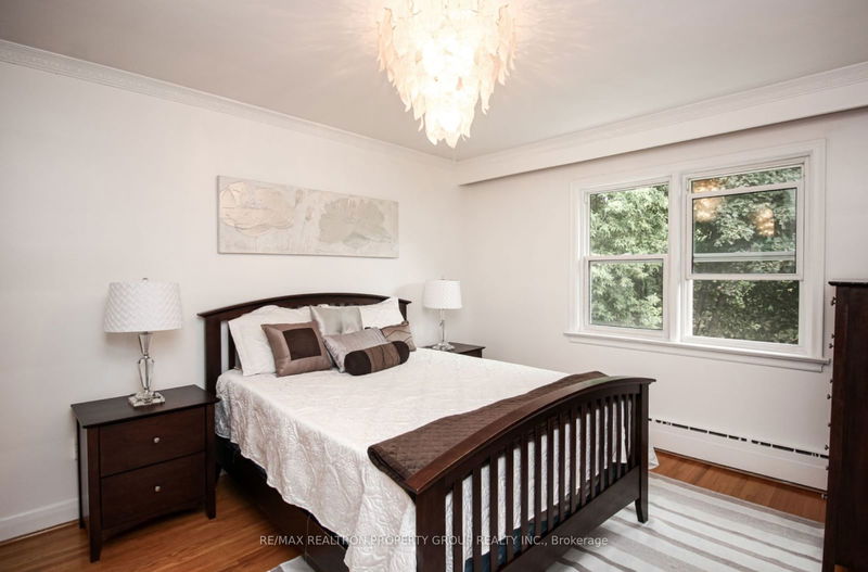 44 Anola Pl  Toronto, M1K 4W7 | Image 12