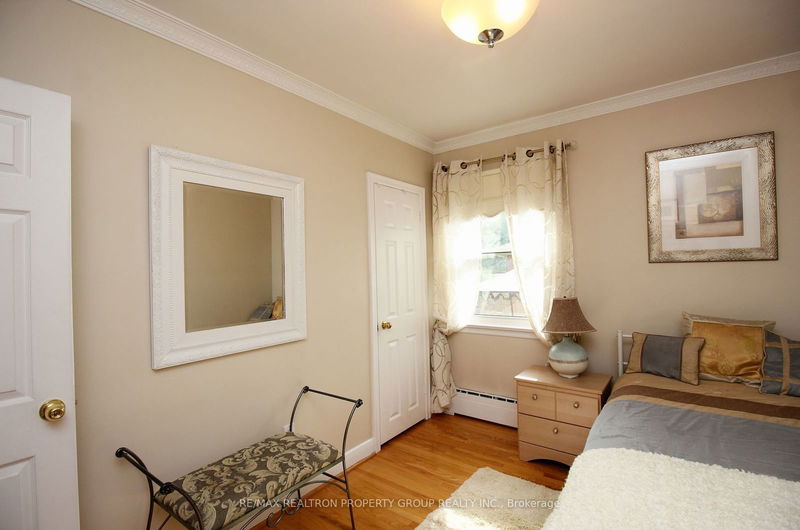 44 Anola Pl  Toronto, M1K 4W7 | Image 18