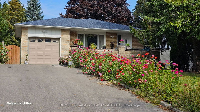 home for lease on 4 Carwin Crescent