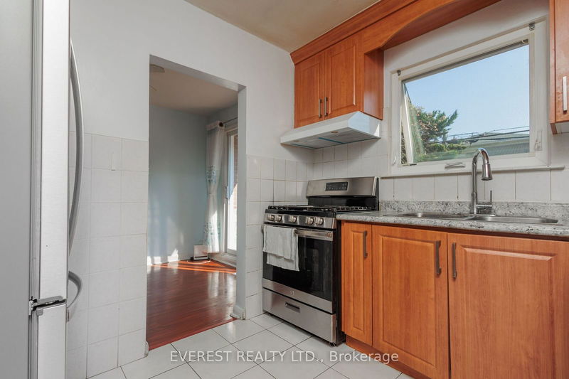 69 Bergen Rd  Toronto, M1P 1S3 | Image 12