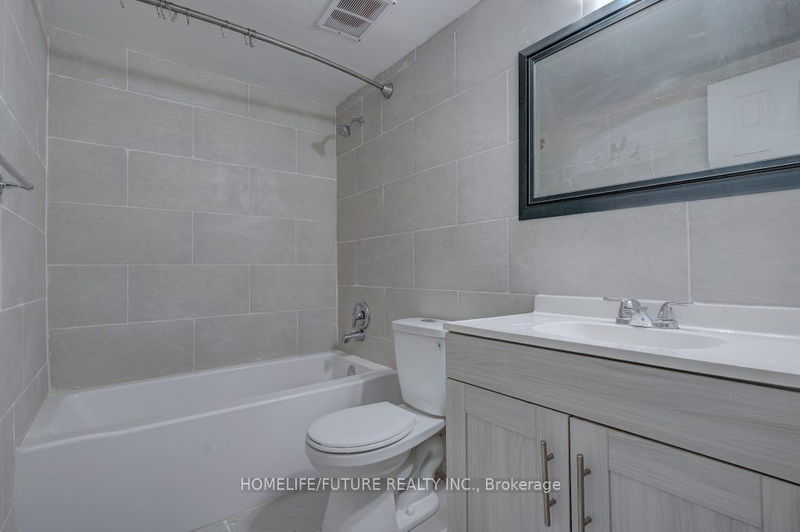  2519 - 5 Massey Sq  Toronto, M4C 5L6 | Image 21