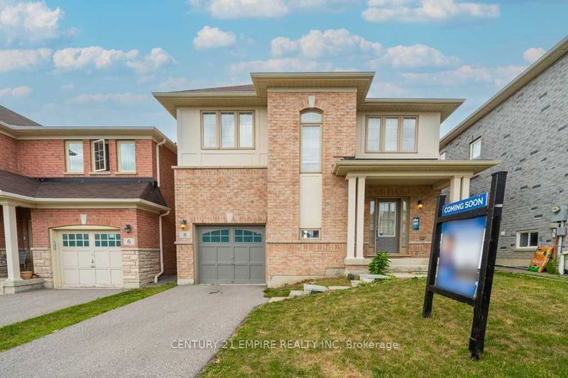home for lease on 8 Formosa Avenue