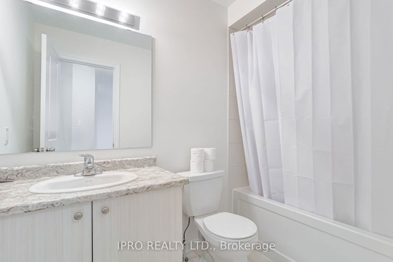 1113 Skyridge Blvd  Pickering, L1X 2R2 | Image 18