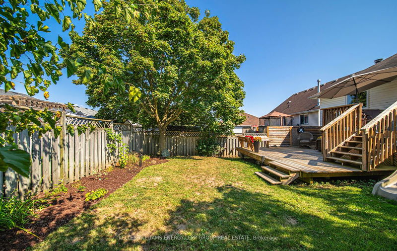 96 Freeland Ave  Clarington, L1C 4V6 | Image 32