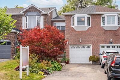 1041 Rathmore Cres  Pickering, L1V 5A3 | Image 1