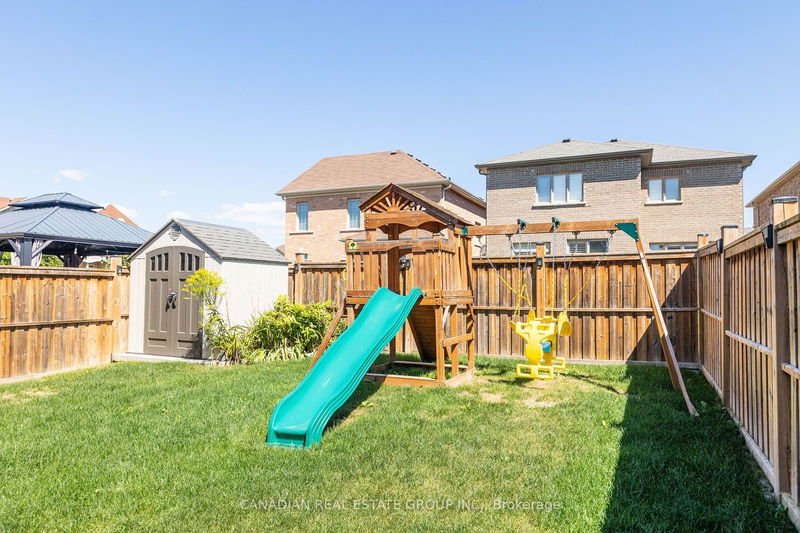 7 McDonald Cres  Clarington, L1B 0E2 | Image 26